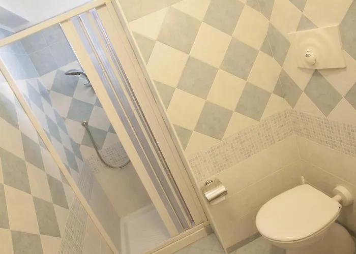 Dea Seaview Чефалу