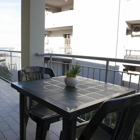 Dea Seaview Apartamento *